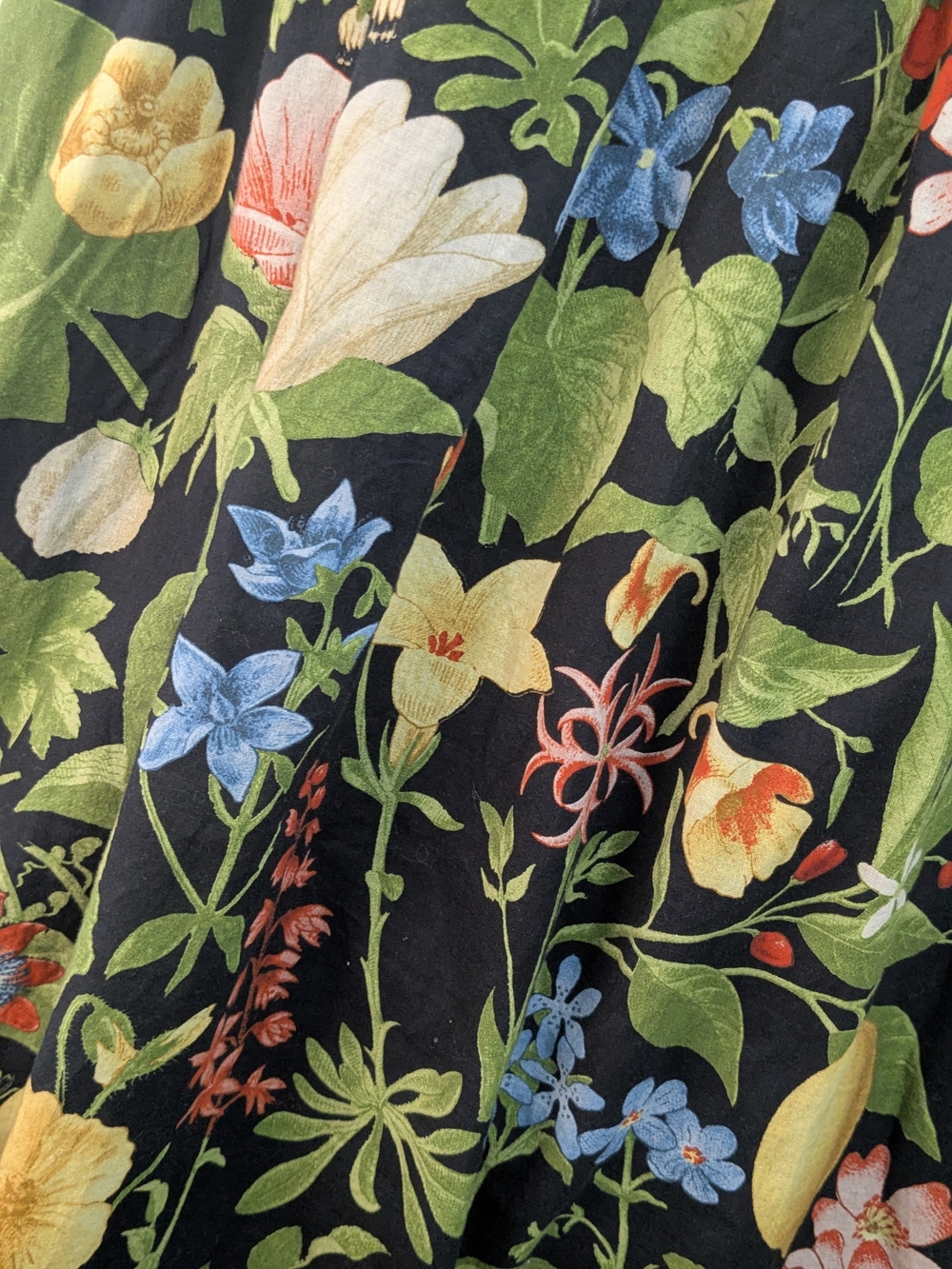 Tuckernuck Black Floral Ruffle Midi Dress - Picture 7 of 8